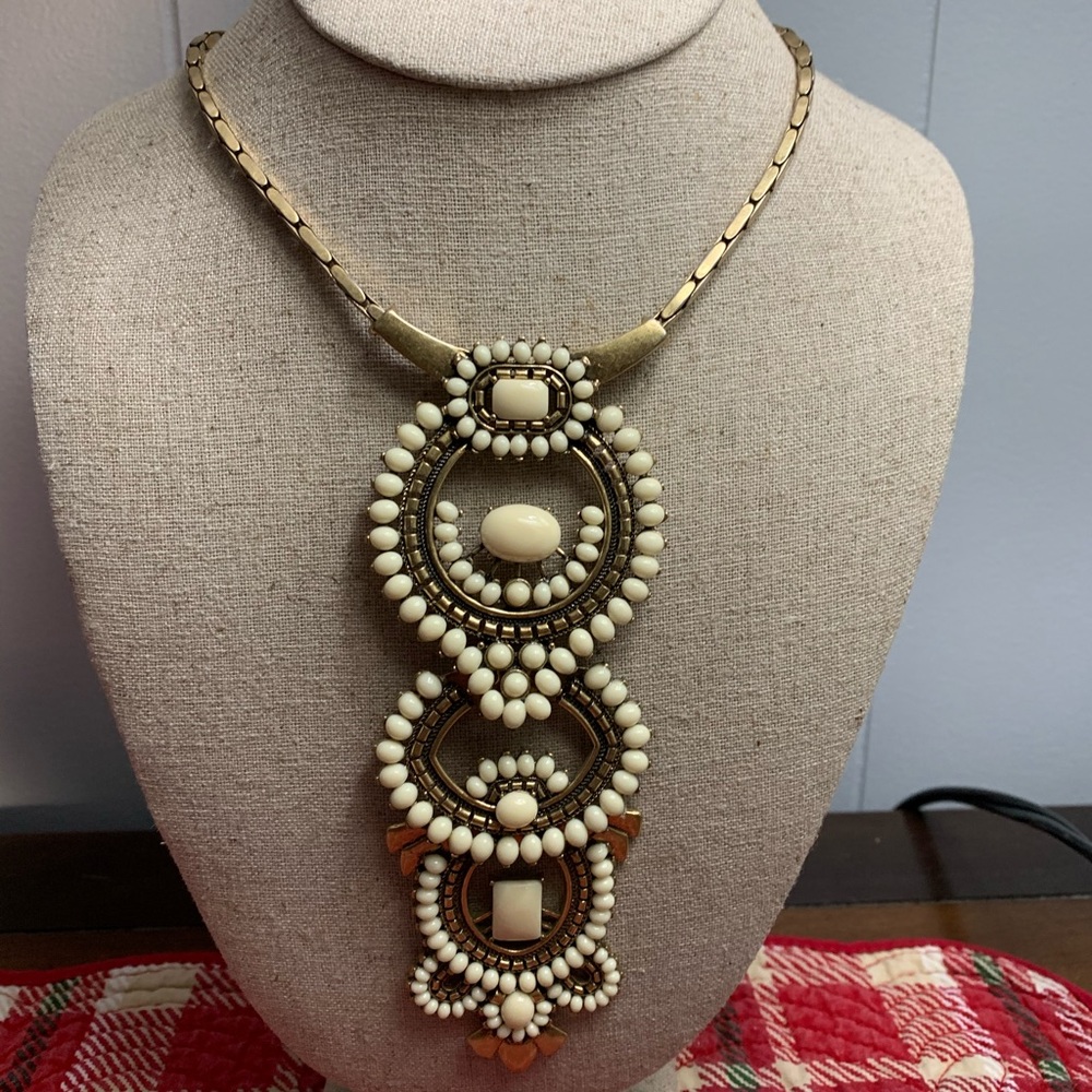 Stella & Dot Havana Necklace with box